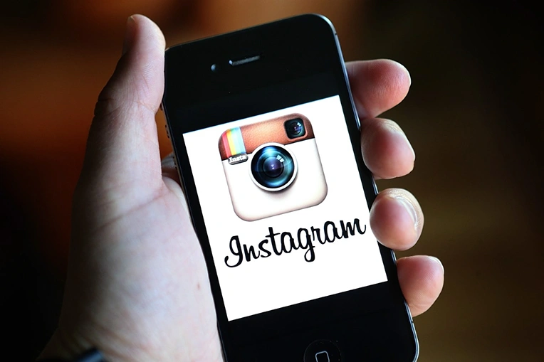 Protect your photos before posting them on Instagram or other services