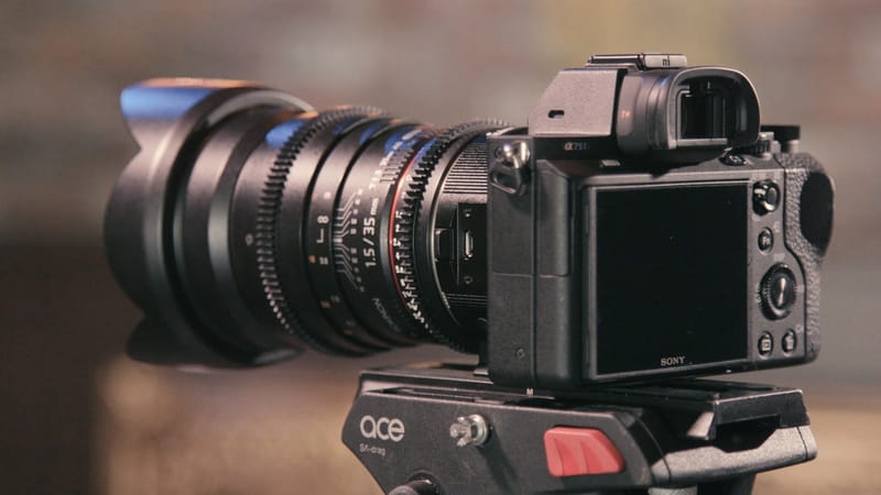 Mirrorless camera technology perspectives. Is it the future or the trend that will pass?