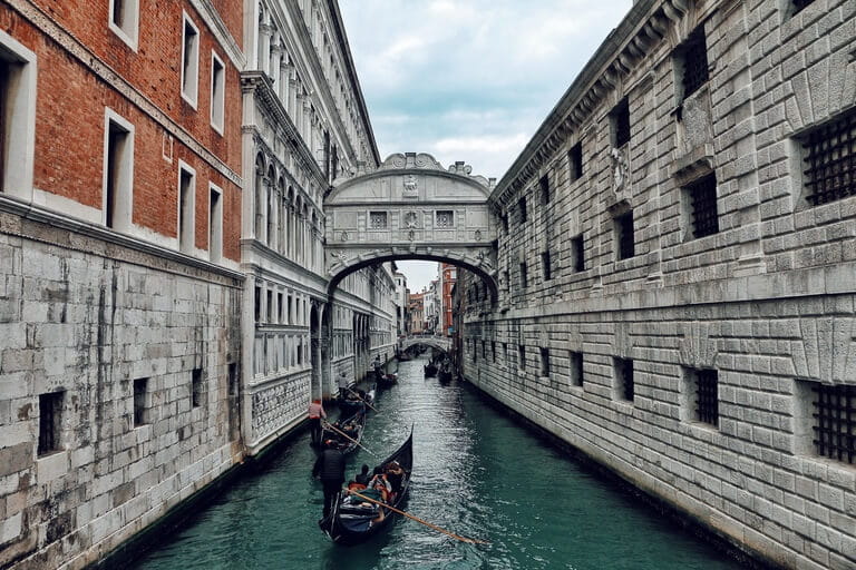 The Bridge of Sighs - Ponte dei Sospiri 2